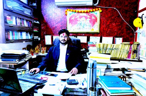 Top and  best advocate Prakash Chand Sharma In Jaipur